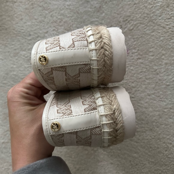 Michael Kors size 8 - Picture 5 of 7